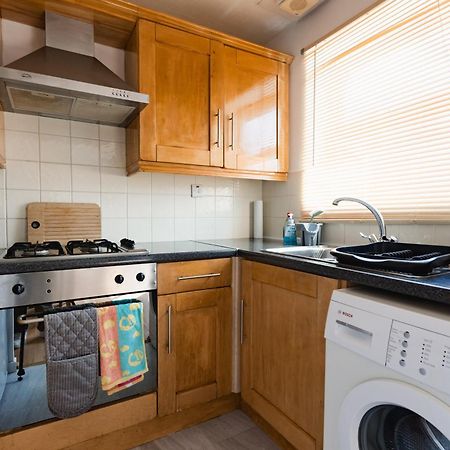Hullidays Victora Dock- Refurbished 2024 Leilighet Kingston upon Hull Eksteriør bilde